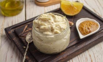 Домашний майонез с горчицей и лимонным соком