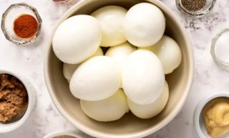 Фаршированные яйца с хреном - ингредиенты