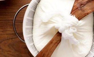 Домашний творожный сыр с йогуртом