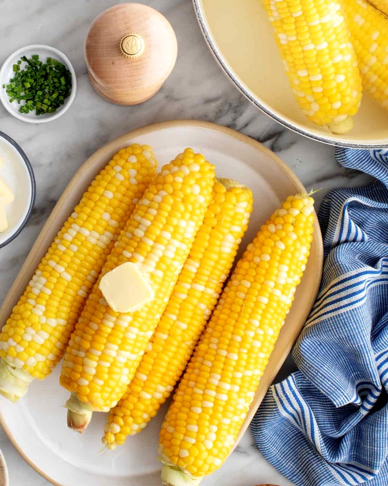 Как и сколько варить кукурузу в кастрюле, пошаговый рецепт с фото