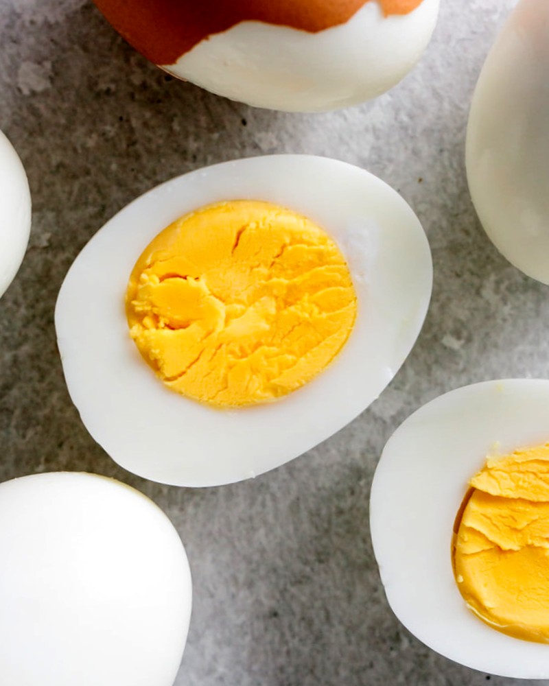 Как варить яйца вкрутую - пошагово