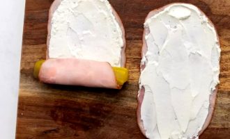 Как сделать канапе из ветчины, огурца и сыра