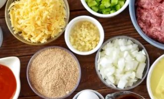 Котлеты с пюре и сыром в духовке - ингредиенты