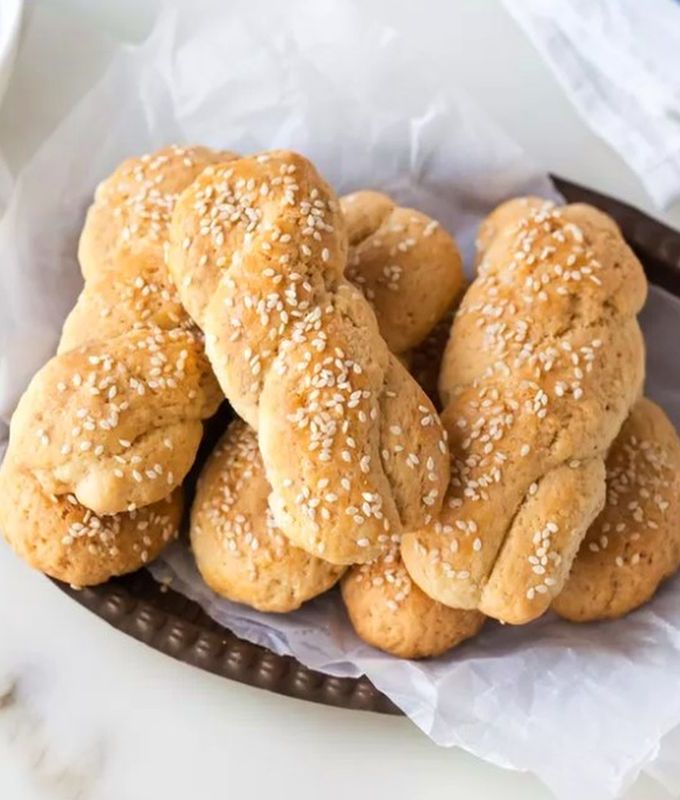 Кулуракья — греческое масляное печенье с кунжутом
