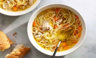 Куриный суп со спагетти