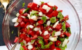 Курятина и томаты для питы - рецепт приготовления
