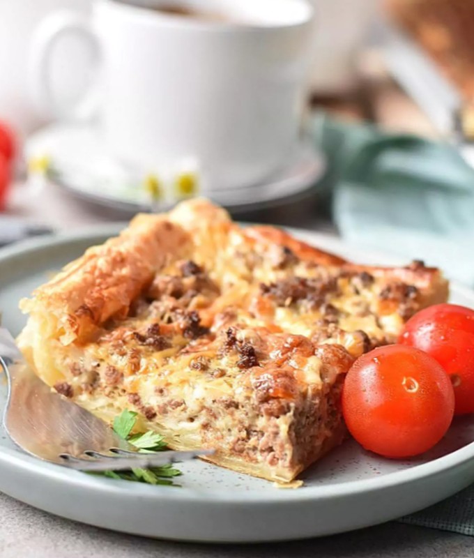 Пирог с фаршем и сыром - пошаговый рецепт