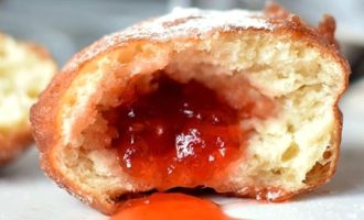 Пончики с повидлом