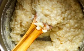 Как приготовить молочную рисовую кашу с ванилью