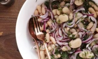 Как приготовить салат из фасоли и тунца