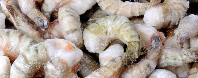 Сколько варить креветки замороженные