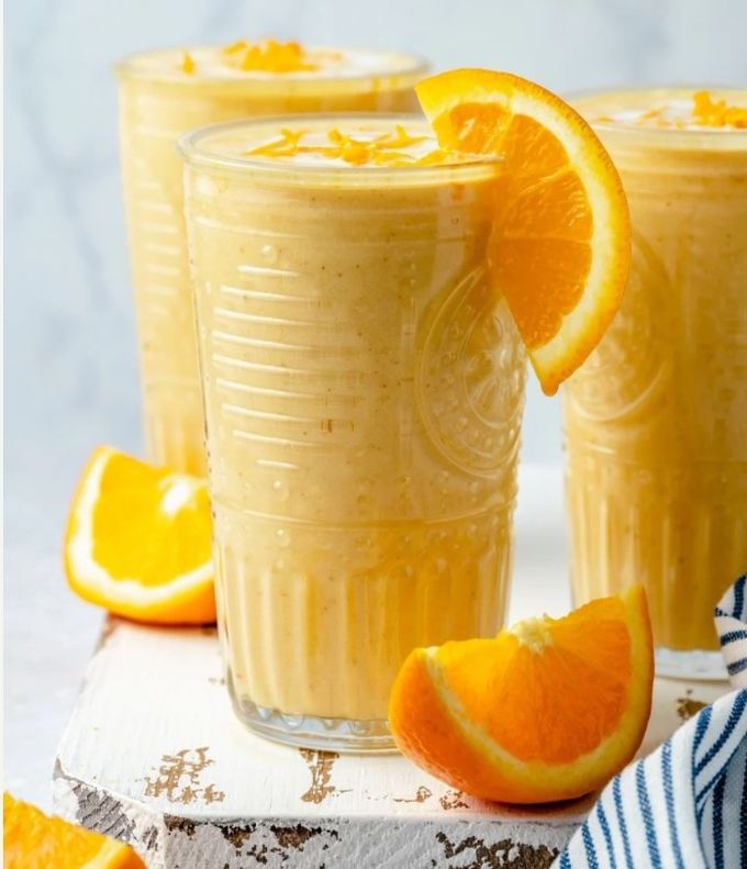 Смузи из апельсинового сока и цветной капусты
